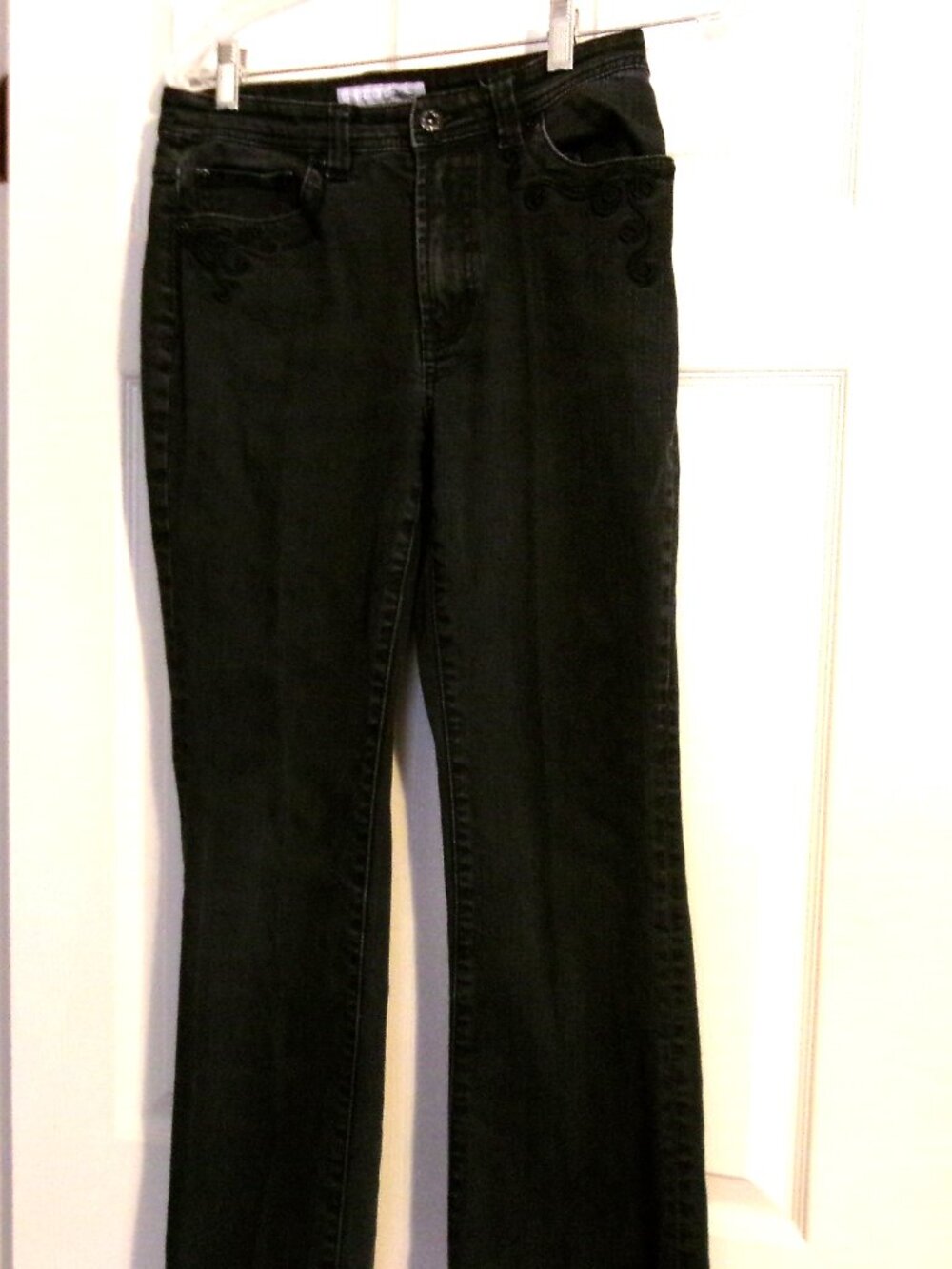 Women's CHICO'S PLATINUM Black Jeans With Sequins on Pockets Size 0 (4/6)